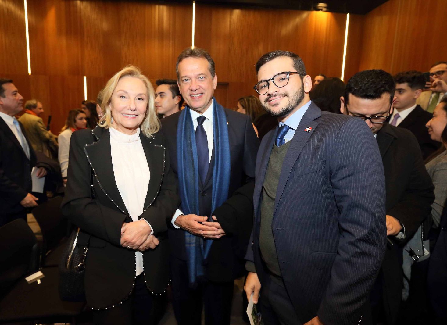 Ito Bisonó participa en encuentro del Grupo Libertad y Democracia en Santiago de Chile