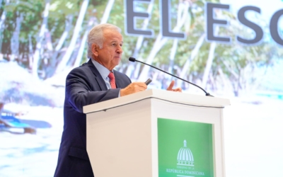 Exministro de Hacienda de Chile, Felipe Larraín, destaca fortalezas económicas de RD en el contexto actual